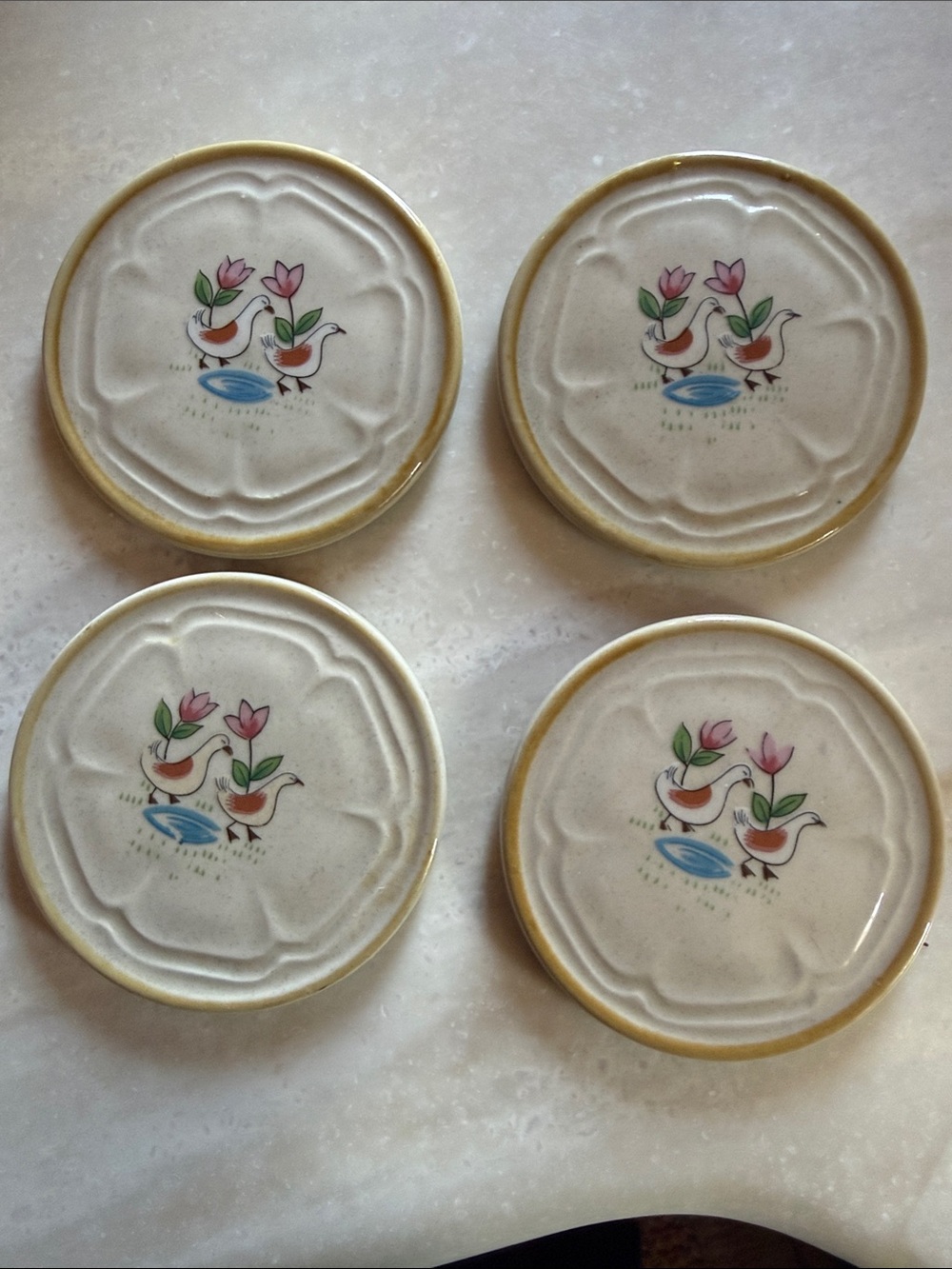International Heartland Mug toppers